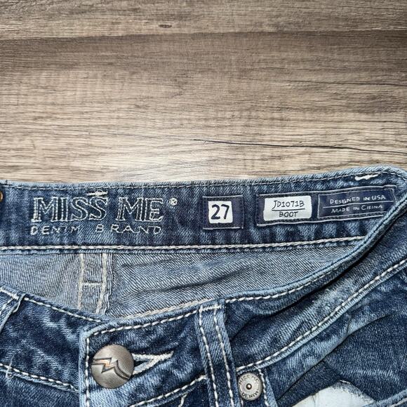 Miss Me Jeans Size 27 Womens Denim Blue Rhinestone Boot Cut JD1071B - Picture 8 of 9
